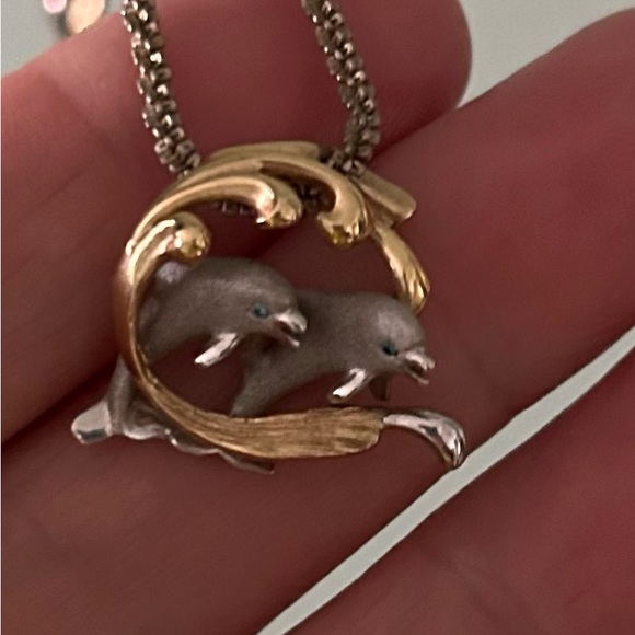 Denny Wong Dolphin pendant 14k with blue diamonds - Picture 3 of 3